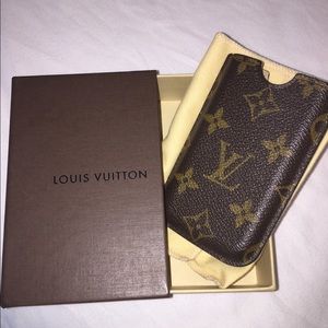 Louis Vuitton iPhone case 📱